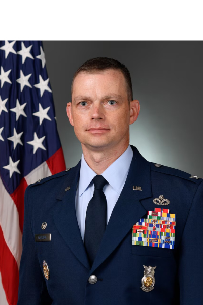 Photo portrait of Commander Kolesiak